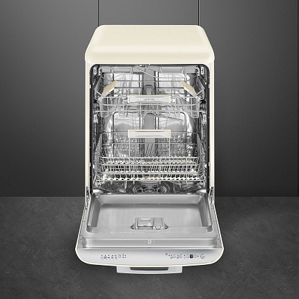 Посудомоечная машина Smeg LVFABCR3 | Фото